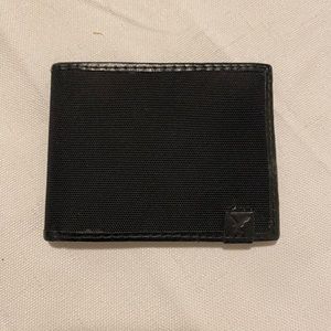 American Eagle wallet like new